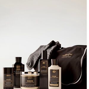 Bath & Body Works Noir Grooming Set - Black and Cream